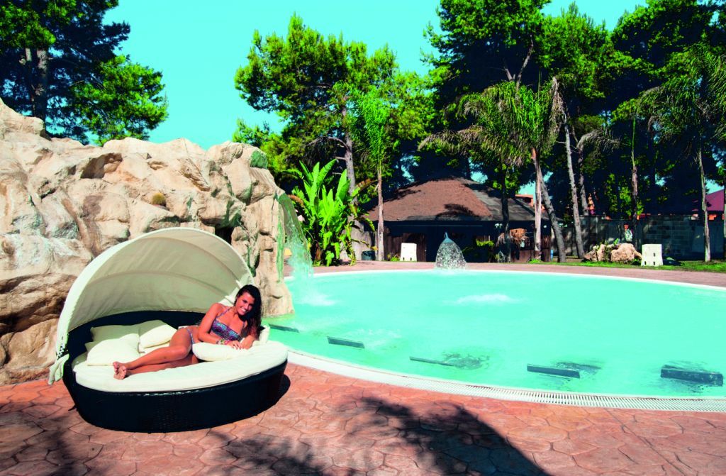 ホテル Barone Di Mare メレンドゥーニョ エクステリア 写真